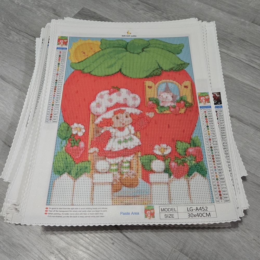 Strawberry Shortcake DIY 5D Full Round Drill Diamond Painting